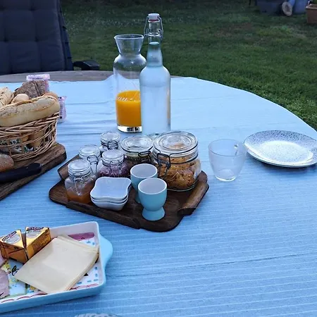 ベッド・アンド・ブレックファスト Chez Nous *