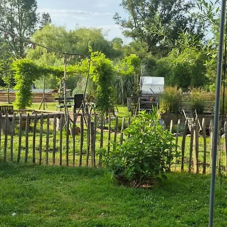 Chez Nous ベッド・アンド・ブレックファスト Brigueuil-le-Chantre